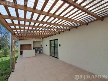 Casa en A13 San Sebastián construcción tradicional  CESION - MB
