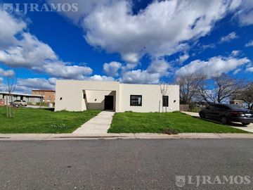 Casa en A13 San Sebastián construcción tradicional  CESION - MB
