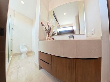 En Venta, Casa en Chicxulub Puerto 3 Rec. 3.5 baños alberca terraza