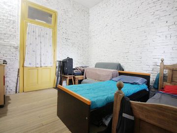 VENTA CASA ESTILO INDUSTRIAL C JARDÍN P. CHACABUCO