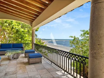 Casa en Venta en Zona Hotelera, Benito Juárez, Quintana Roo