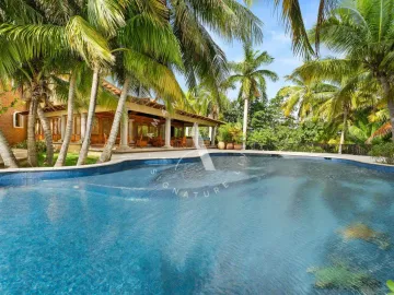Casa en Venta en Zona Hotelera, Benito Juárez, Quintana Roo