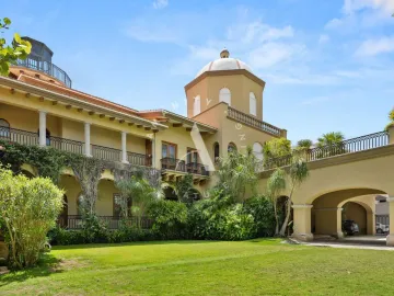 Casa en Venta en Zona Hotelera, Benito Juárez, Quintana Roo