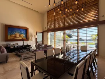 Casa en Venta en Zona Hotelera, Benito Juárez, Quintana Roo