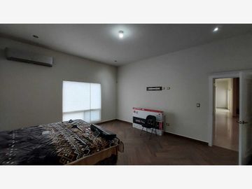 Casa en renta en Country Club Residencial, Saltillo, Coahuila de Zaragoza
