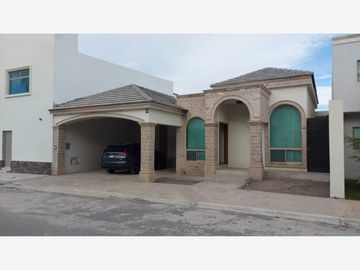 Casa en renta en Country Club Residencial, Saltillo, Coahuila de Zaragoza