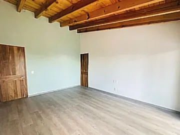 Casa en venta en Santa María Ahuacatlan, Valle de Bravo, México