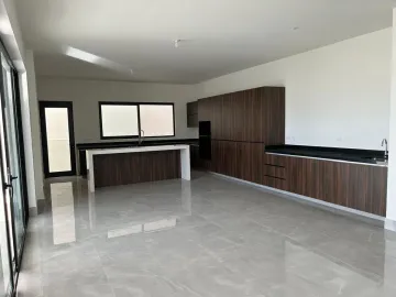 Casa en venta en Fraccionamiento Bosques de las Misiones, Santiago, Nuevo León