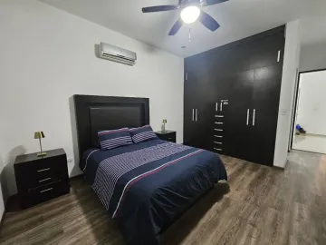 Casa en venta en Cima del Bosque (Cumbres Elite 9 Sector), Monterrey, Nuevo León
