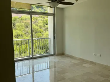 Departamento en renta en Residencial Santa Bárbara, San Pedro Garza García, Nuevo León