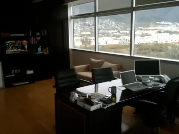 Oficina en renta en La Rioja Privada Residencial 1era. Etapa, Monterrey, Nuevo León