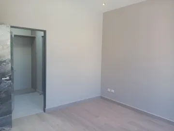Casa en venta en El Barro, Monterrey, Nuevo León