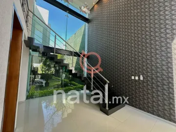 Casa en renta en Fraccionamiento Lomas de  Angelópolis, San Andrés Cholula, Puebla