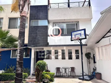 Casa en venta en Fraccionamiento San José Xilotzingo, Puebla, Puebla