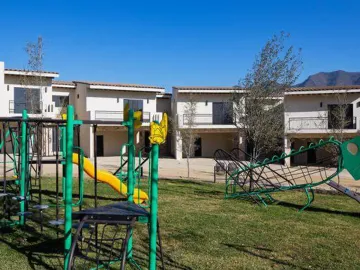 Casa en venta en El Ranchito, Santiago, Nuevo León