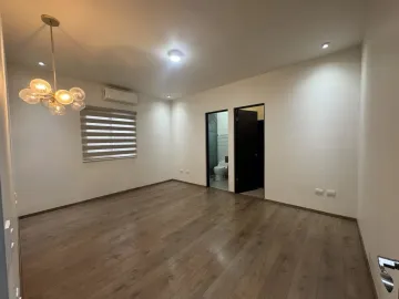 Casa en renta en La Rioja Privada Residencial 1era. Etapa, Monterrey, Nuevo León