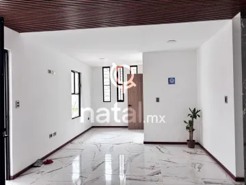 Casa en venta en Fraccionamiento San José Xilotzingo, Puebla, Puebla