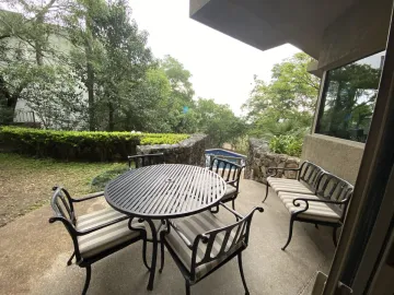 Casa en renta en Valle de San Angel, San Pedro Garza García, Nuevo León