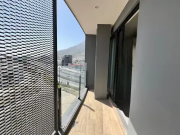 Departamento en renta en Cumbres Madeira, Monterrey, Nuevo León