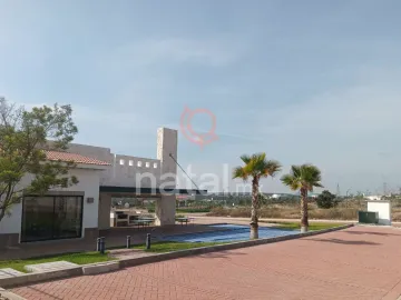 Terreno en venta en Fraccionamiento Ciudad Maderas, Lagos de Moreno, Jalisco