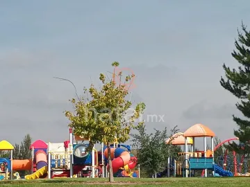 Terreno en venta en Fraccionamiento Ciudad Maderas, Lagos de Moreno, Jalisco