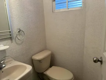 Casa en venta y renta en Fraccionamiento Rinconada del Bosque, León, Guanajuato