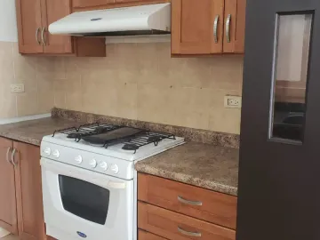 Casa en renta en Valle de Santa Cruz, Santa Catarina, Nuevo León