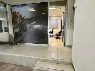 Local en renta en Fraccionamiento Mirador Residencial, Monterrey, Nuevo León