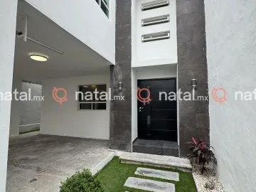 Casa en renta en Residencial la Escondida, Monterrey, Nuevo León