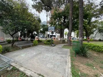 Casa en renta en Residencial la Escondida, Monterrey, Nuevo León