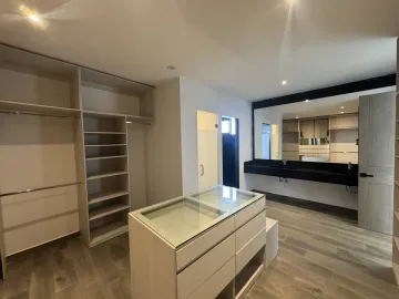 Casa en venta en Fraccionamiento Bosques de las Misiones Sector Encino, Santiago, Nuevo León