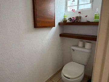 CASA EN RENTA EN ESPACIOS BARCELONA, CULIACÁN ¡Ubicada en esquina!