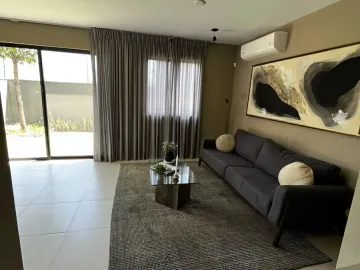 Casa en venta en El Barro, Monterrey, Nuevo León
