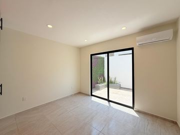 Casa Nueva en Venta Punto Lomas