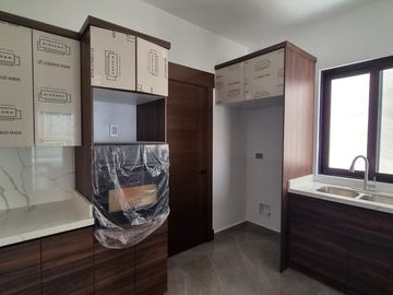 Casa en Las Cumbres 1 Sector