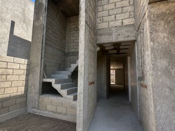CASA EN PRE VENTA EN METEPEC, PRIVADA CERCANA A GALERIAS Y UVM