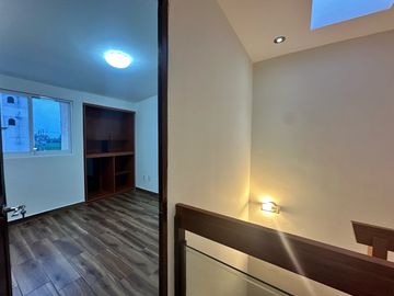 CASA EN VENTA EN TOLUCA EN PRIVADA SALIDA RAPIDA CD.MX