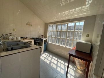 CASA AMUEBLADA EN RENTA EN TOLUCA DE 5 REC, FACTURABLE