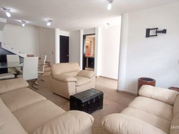 CASA AMUEBLADA EN RENTA EN METEPEC DE 2 RECAMARAS, CERCANA A ESTACION DE TREN