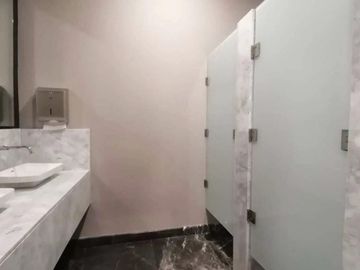 RENTA 2 (DOS)CONSULTORIO EN PARK PEDREGAL, JUNTO A PLAZA ARTZ