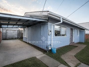 Casa con Gran Potencial, en Barrio Residencial, Punta Arenas.