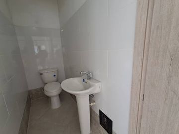 ARRIENDO de LOCALES en PEREIRA