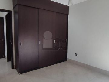 Casa en renta en Amberes Residencial | 3 recámaras y mantenimiento incluido