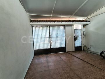 DEPARTAMENTO CÉNTRICO EN RENTA
