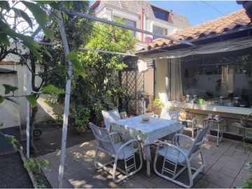 Hermosa casa 260 mts2 en Vitacura