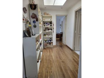 Hermosa casa 260 mts2 en Vitacura