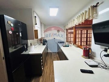 Hermosa y amplia casa en venta sector Balneario