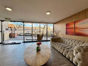 ¡Moderno Departamento en Santiago Espera por Ti!