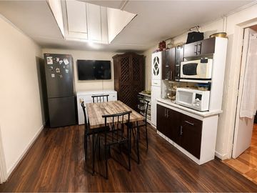 Se vende Casa para remodelar con gran terreno