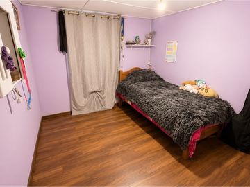 Se vende Casa para remodelar con gran terreno